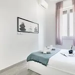 Easylife - - Juvara 12 - Citta Studi * Milán